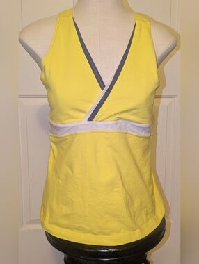 Lululemon Sz14 Sleeveless Deep V Athletic Tank Top w. Bra Yellow/White/Navy Trim